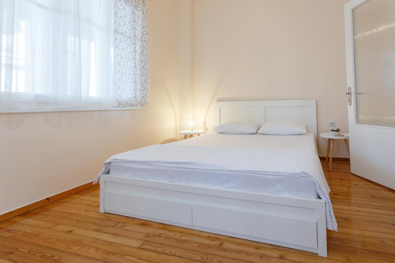 Centro Home Kalamata Exteriör bild